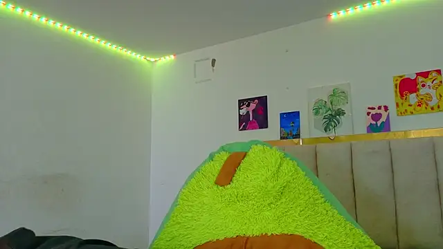 Juanmres online show from 07/14/26, 06:03