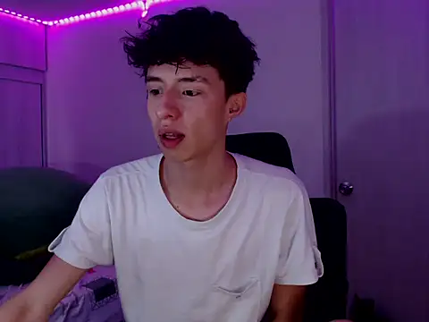 Juanmres online show from 02/11/26, 03:45