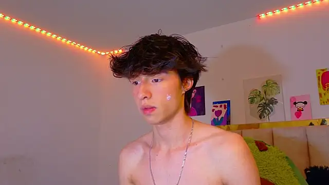 Juanmres online show from 07/21/26, 07:37