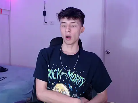 Juanmres online show from 03/13/26, 06:24