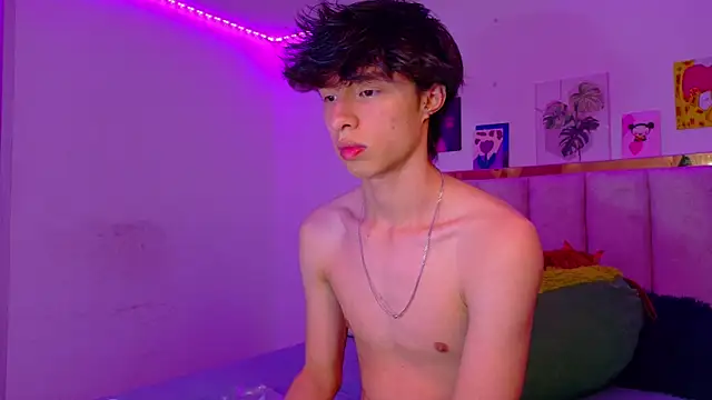 Juanmres online show from 07/24/26, 11:45
