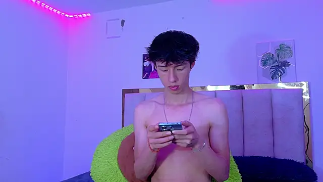 Juanmres online show from 05/22/26, 02:26