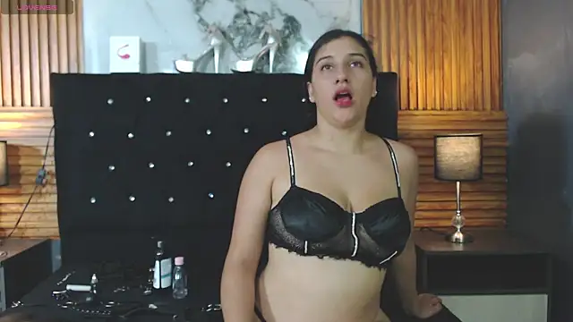 Snapshot of _nicolesweet chatting on 09/12/25, 07:57 nicolesweet online show from 09/12/25, 07:57