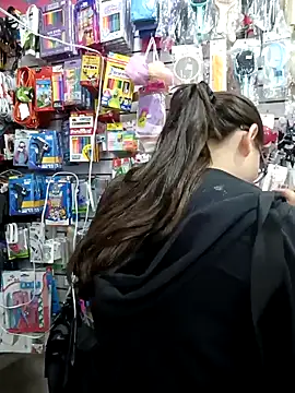 Vale Saenzz online show from 11/08/25, 11:30