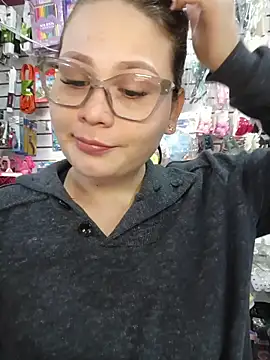 Vale Saenzz online show from 12/01/25, 07:04