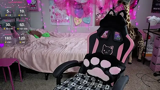 MissLoreleii online show from 02/25/26, 08:52