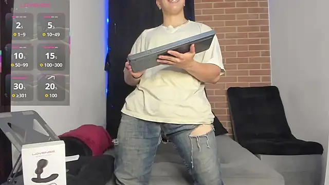 DavidX X21 Strip online show from 04/14/26, 07:02