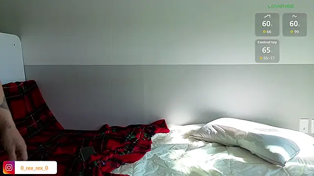 Snapshot of Doh728 chatting on 11/28/25, 05:29 Doh728 online show from 11/28/25, 05:29