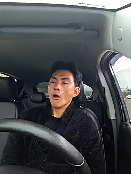 Snapshot of Doh728 chatting on 03/11/25, 03:14 Doh728 online show from 03/11/25, 03:14