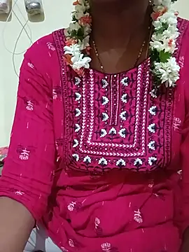 Snapshot of TeluguammayiMahi chatting on 07/15/26, 09:55 TeluguammayiMahi online show from 07/15/26, 09:55