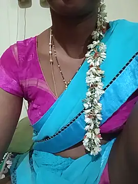 Snapshot of TeluguammayiMahi chatting on 07/10/26, 08:42 TeluguammayiMahi online show from 07/10/26, 08:42