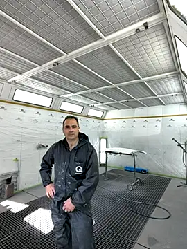 Snapshot of justeqqun chatting on 10/02/25, 10:51 justeqqun online show from 10/02/25, 10:51