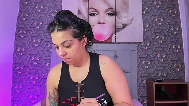 Emily rivera78 online show from 03/18/26, 01:53