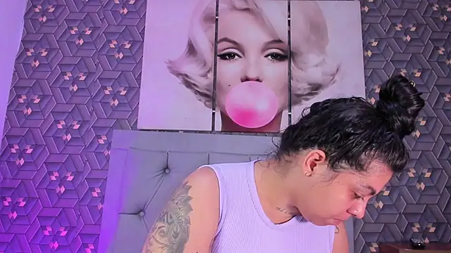 Emily rivera78 online show from 03/17/26, 02:47