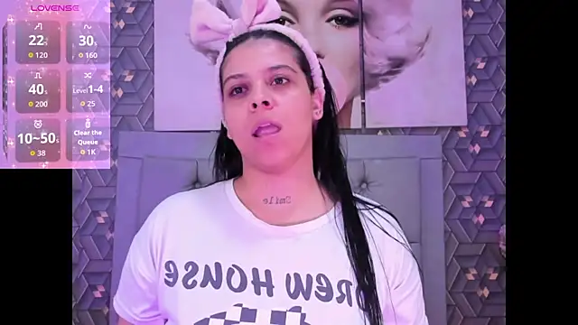 Emily rivera78 online show from 04/10/26, 03:57