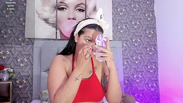 Emily rivera78 online show from 11/15/25, 04:27