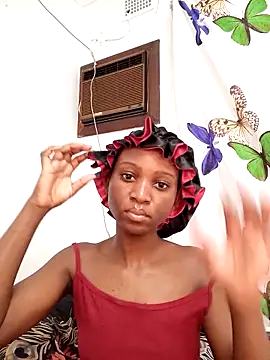 YoungDiva69 online show from 09/23/25, 02:35