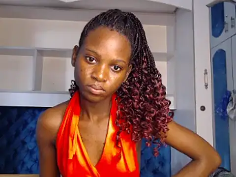 YoungDiva69 online show from 03/21/25, 02:51