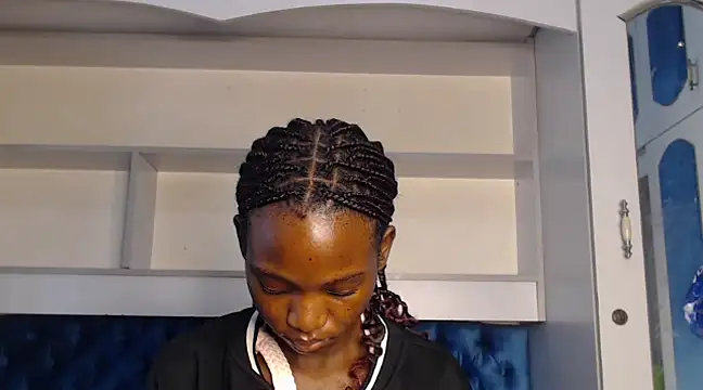 YoungDiva69 online show from 03/15/25, 09:41