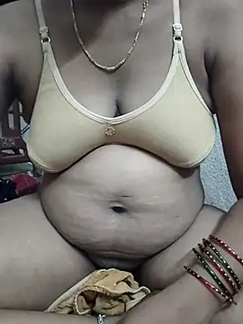 Snapshot of sweety006telugu chatting on 10/26/25, 03:12 sweety006telugu online show from 10/26/25, 03:12