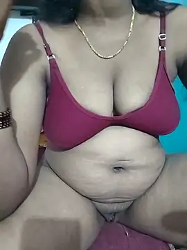 Snapshot of sweety006telugu chatting on 10/25/25, 05:35 sweety006telugu online show from 10/25/25, 05:35