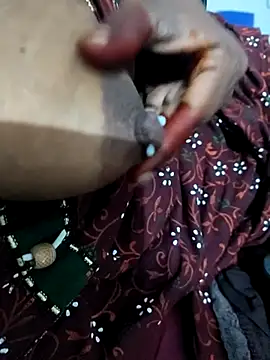 Snapshot of sweety006telugu chatting on 02/10/25, 06:20 sweety006telugu online show from 02/10/25, 06:20