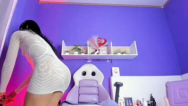 Rossi Mariana online show from 04/10/26, 12:45