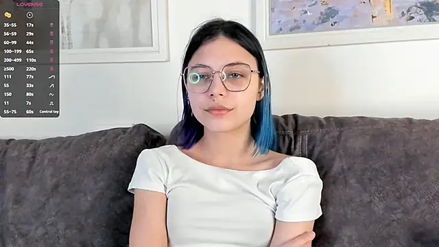 Snapshot of DarelleFare chatting on 02/18/25, 11:11 DarelleFare online show from 02/18/25, 11:11