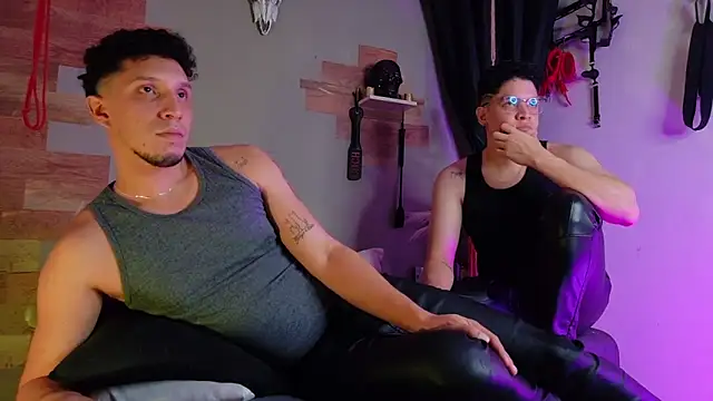 AngeloColleen online show from 11/28/25, 05:35