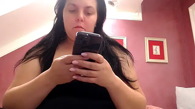Snapshot of Wetandnaughtyxx chatting on 10/12/25, 08:37 Wetandnaughtyxx online show from 10/12/25, 08:37