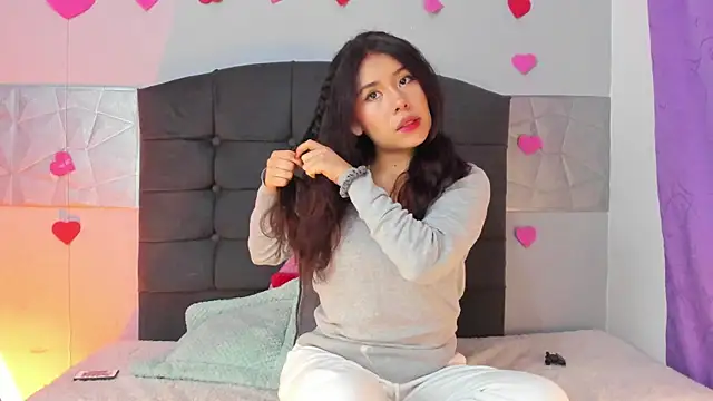 Alice evans lov online show from 02/18/25, 05:20