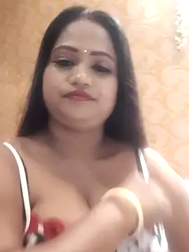 Snapshot of hornysania123 chatting on 06/05/26, 05:40 hornysania123 online show from 06/05/26, 05:40