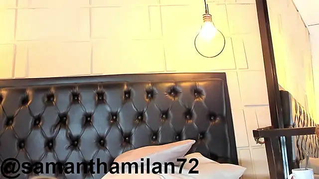 SamanthaMilann online show from 10/10/25, 10:27