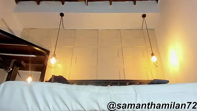 Snapshot of SamanthaMilann chatting on 04/28/26, 10:52 SamanthaMilann online show from 04/28/26, 10:52