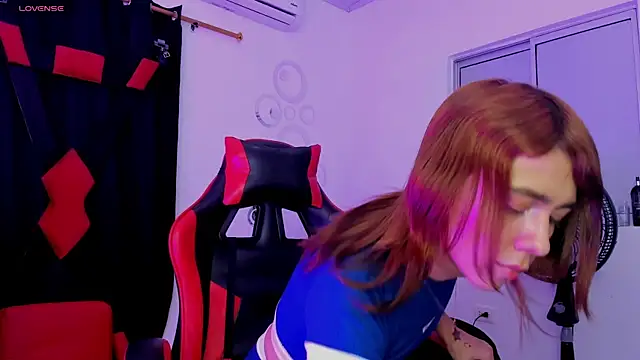 Nicol TransGirl online show from 09/30/25, 03:12