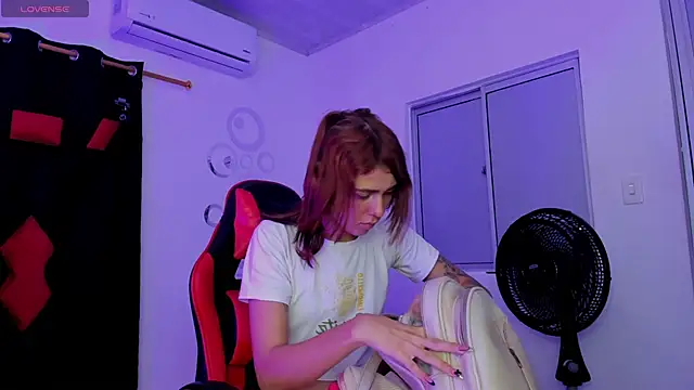 Nicol TransGirl online show from 10/03/25, 03:41