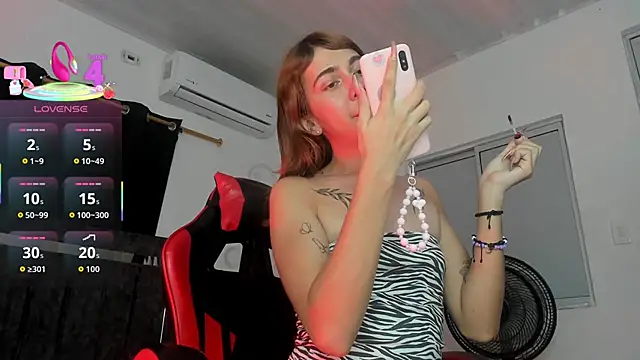 Nicol TransGirl online show from 11/29/25, 03:28