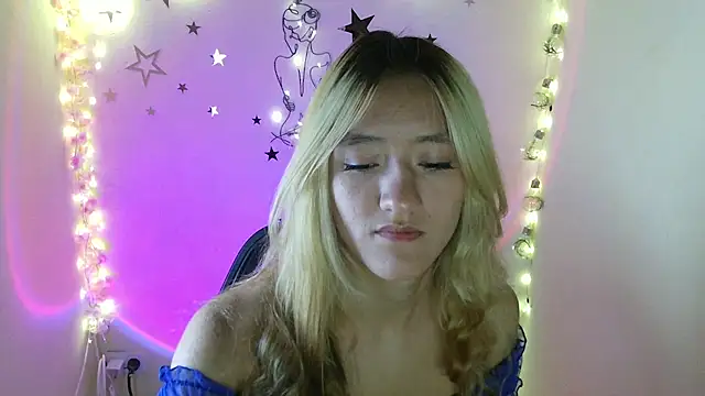 Lya1 ch online show from 05/20/26, 11:24