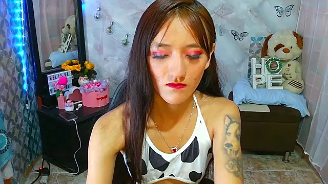 Snapshot of Lya1_ch chatting on 03/14/25, 10:05 Lya1 ch online show from 03/14/25, 10:05