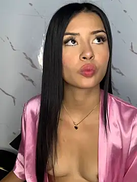 Snapshot of Miss_karol chatting on 02/08/25, 08:53 Miss karol online show from 02/08/25, 08:53