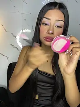 Snapshot of Miss_karol chatting on 03/06/25, 05:33 Miss karol online show from 03/06/25, 05:33