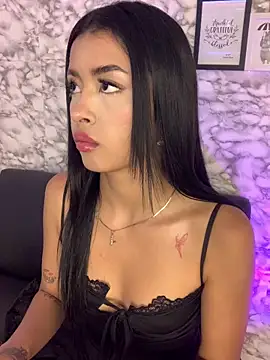 Miss karol online show from 02/04/26, 07:42