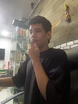 Santiago-Thompson online show from 10/27/25, 04:41