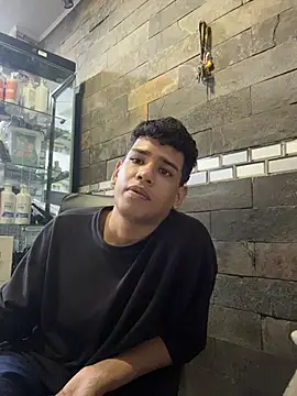 Santiago-Thompson online show from 11/12/25, 04:16