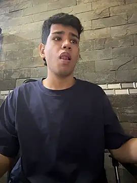 Santiago-Thompson online show from 11/19/25, 09:26