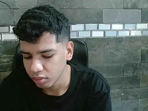 Santiago-Thompson online show from 11/02/25, 01:38