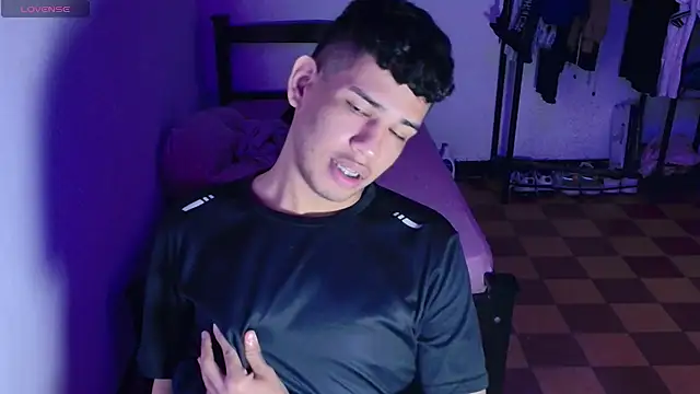 Santiago-Thompson online show from 04/10/26, 09:55