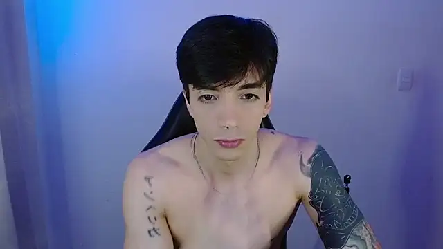 H3ll B0I online show from 03/30/26, 03:52