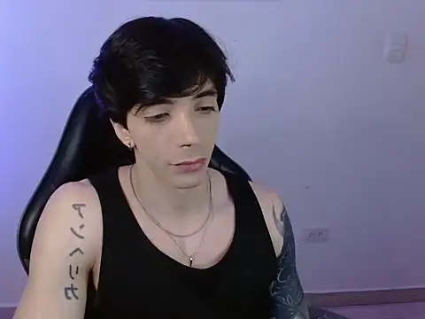 Snapshot of H3ll_B0I chatting on 01/13/26, 12:09 H3ll B0I online show from 01/13/26, 12:09