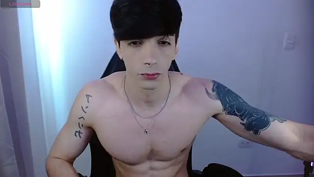 H3ll B0I online show from 02/14/26, 04:29